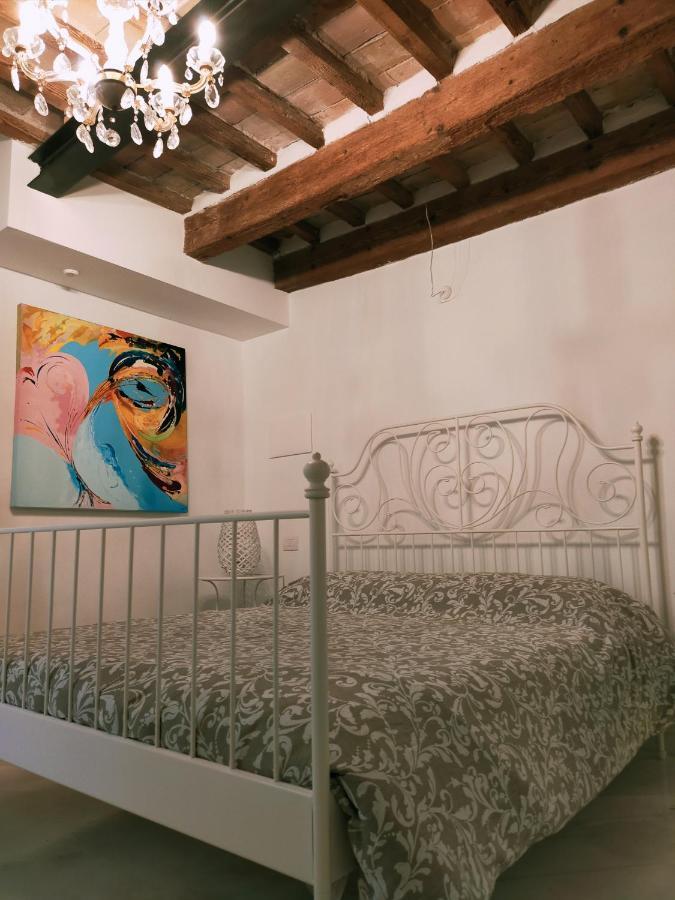 Tambien B&B 佩萨罗 外观 照片